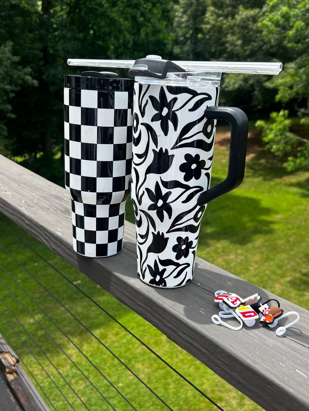 Black & White Tumbler Bundle w/ Glass Straws & Chick-fil-A Toppers